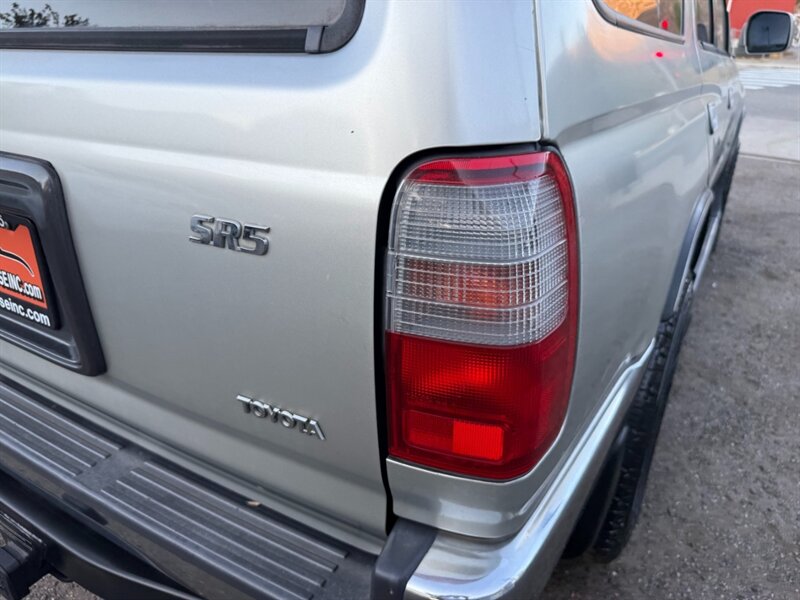2000 Toyota 4Runner SR5 - Photo 15 - Canyon Country, CA 91351