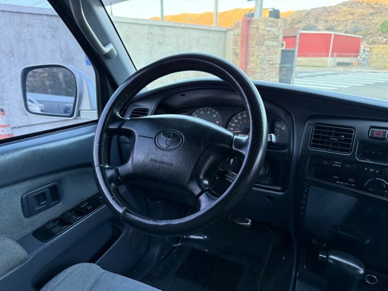 2000 Toyota 4Runner SR5 - Photo 25 - Canyon Country, CA 91351
