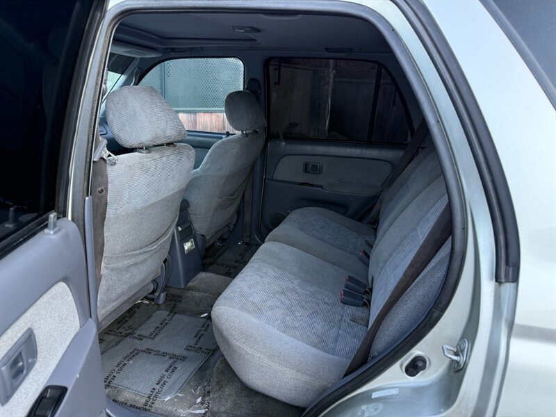 2000 Toyota 4Runner SR5 - Photo 17 - Canyon Country, CA 91351