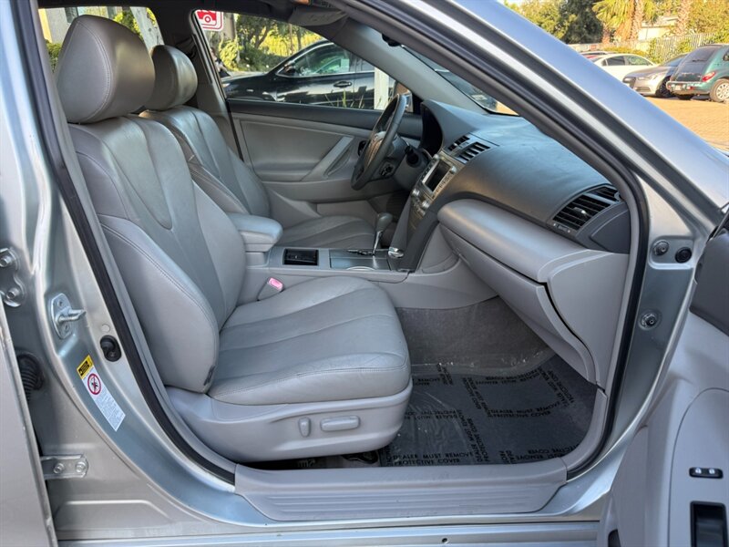 2007 Toyota Camry Hybrid - Photo 19 - Canyon Country, CA 91351