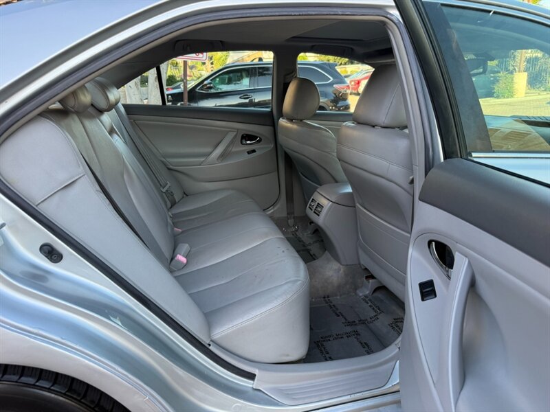 2007 Toyota Camry Hybrid - Photo 20 - Canyon Country, CA 91351