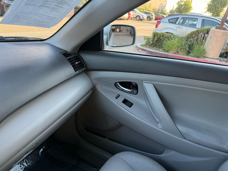 2007 Toyota Camry Hybrid - Photo 29 - Canyon Country, CA 91351