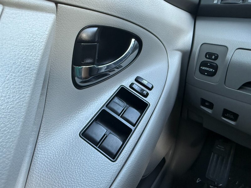 2007 Toyota Camry Hybrid - Photo 37 - Canyon Country, CA 91351