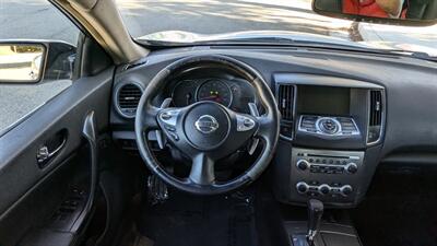 2011 Nissan Maxima 3.5 S   - Photo 35 - Canyon Country, CA 91351