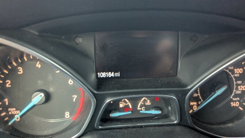 2017 Ford Escape SE - Photo 31 - Canyon Country, CA 91351