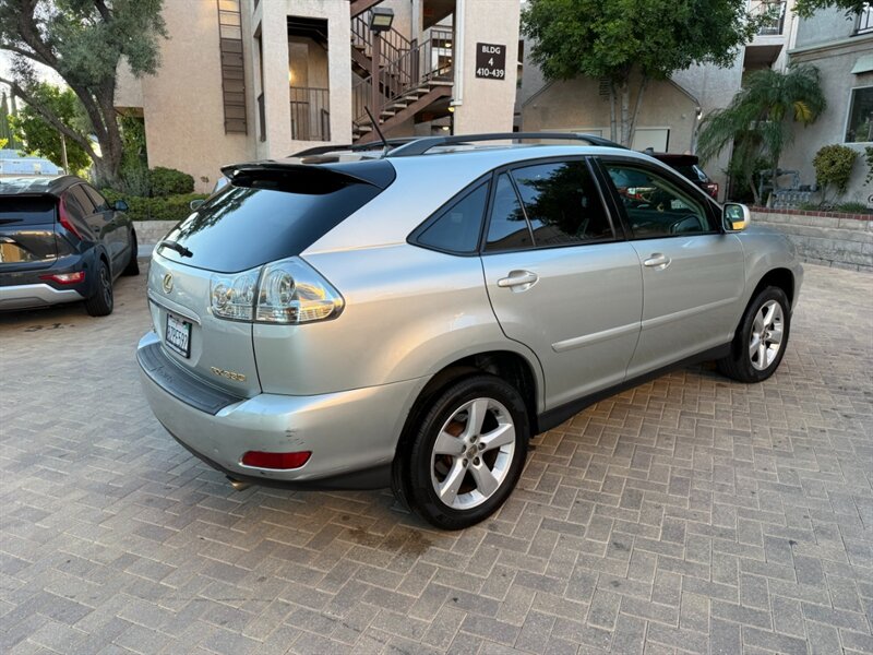2005 Lexus RX 330 - Photo 4 - Canyon Country, CA 91351