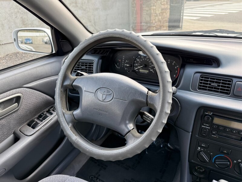 2000 Toyota Camry LE - Photo 21 - Canyon Country, CA 91351