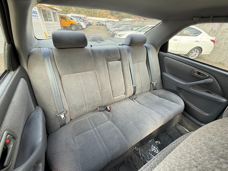 2000 Toyota Camry LE - Photo 15 - Canyon Country, CA 91351