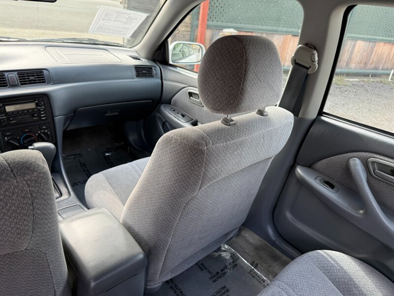 2000 Toyota Camry LE - Photo 17 - Canyon Country, CA 91351