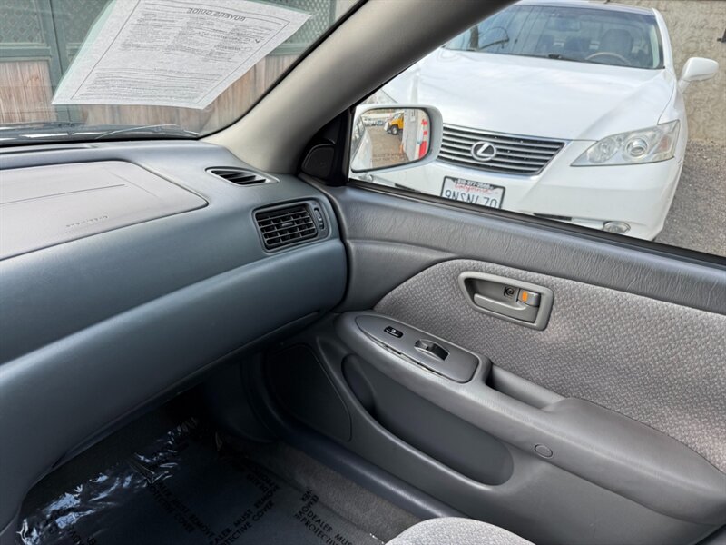 2000 Toyota Camry LE - Photo 23 - Canyon Country, CA 91351