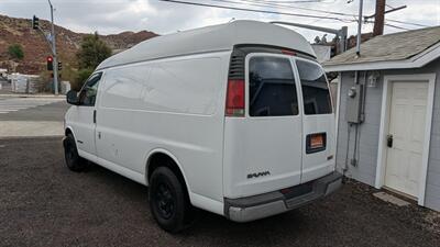 2001 GMC Savana G2500   - Photo 10 - Canyon Country, CA 91351