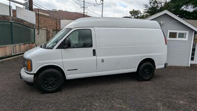 2001 GMC Savana G2500   - Photo 6 - Canyon Country, CA 91351