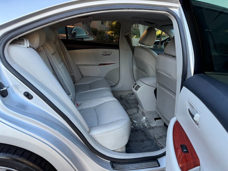 2008 Lexus ES 350 - Photo 22 - Canyon Country, CA 91351