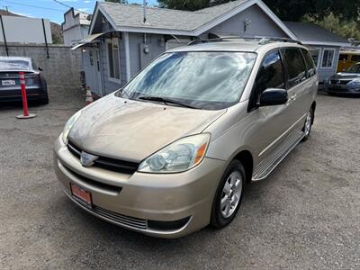2004 Toyota Sienna LE 7 Passenger Van