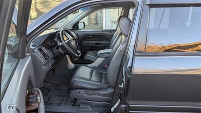 2006 Honda Pilot EX-L w/Navi EX-L w/Navi 4dr SUV   - Photo 21 - Canyon Country, CA 91351