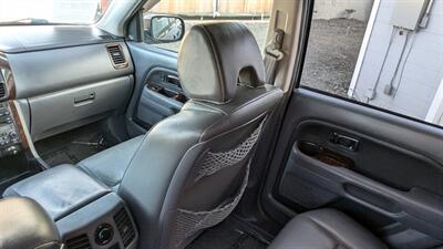 2006 Honda Pilot EX-L w/Navi EX-L w/Navi 4dr SUV   - Photo 32 - Canyon Country, CA 91351