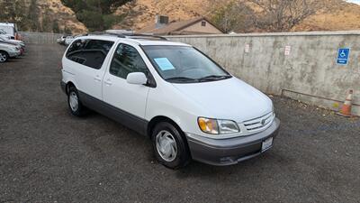 2001 Toyota Sienna LE   - Photo 14 - Canyon Country, CA 91351