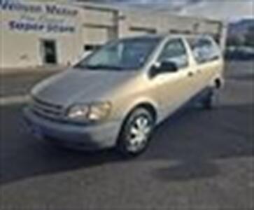 2001 Toyota Sienna XLE Minivan