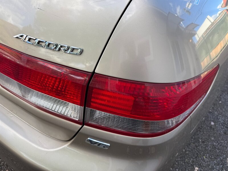 2003 Honda Accord EX V-6 - Photo 8 - Canyon Country, CA 91351