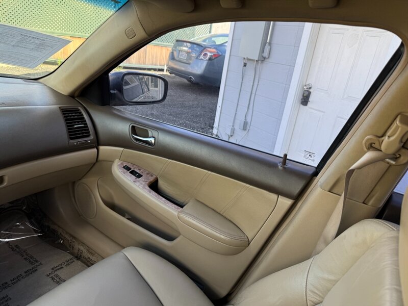 2003 Honda Accord EX V-6 - Photo 19 - Canyon Country, CA 91351