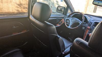 2001 Lexus RX 300   - Photo 21 - Canyon Country, CA 91351