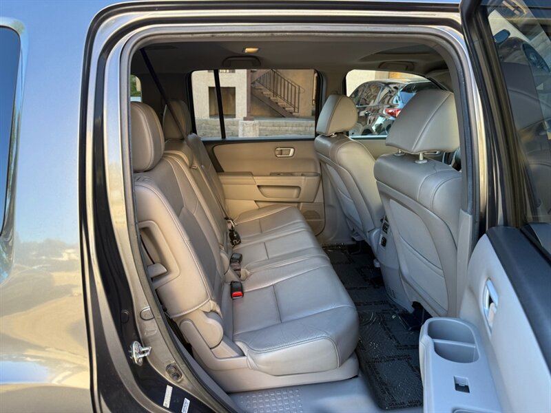 2012 Honda Pilot EX - Photo 14 - Canyon Country, CA 91351
