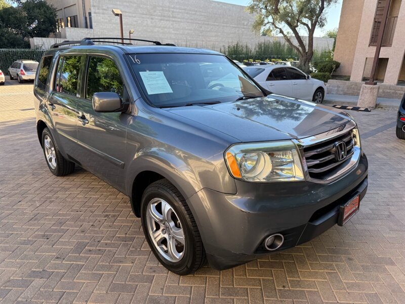 2012 Honda Pilot EX - Photo 8 - Canyon Country, CA 91351