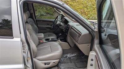 2004 Jeep Grand Cherokee Limited   - Photo 25 - Canyon Country, CA 91351