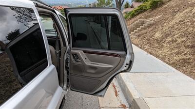 2004 Jeep Grand Cherokee Limited   - Photo 50 - Canyon Country, CA 91351