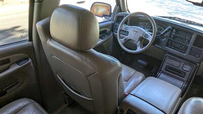 2003 GMC Yukon Denali   - Photo 30 - Canyon Country, CA 91351