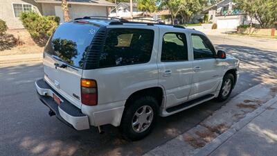 2003 GMC Yukon Denali   - Photo 11 - Canyon Country, CA 91351