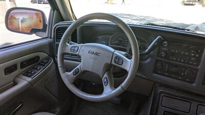 2003 GMC Yukon Denali   - Photo 33 - Canyon Country, CA 91351