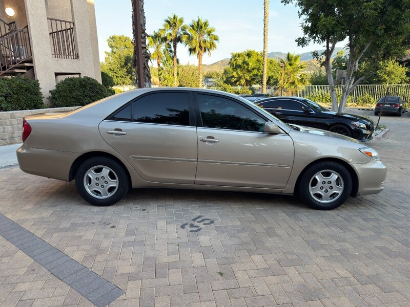 2002 Toyota Camry LE V6 - Photo 7 - Canyon Country, CA 91351