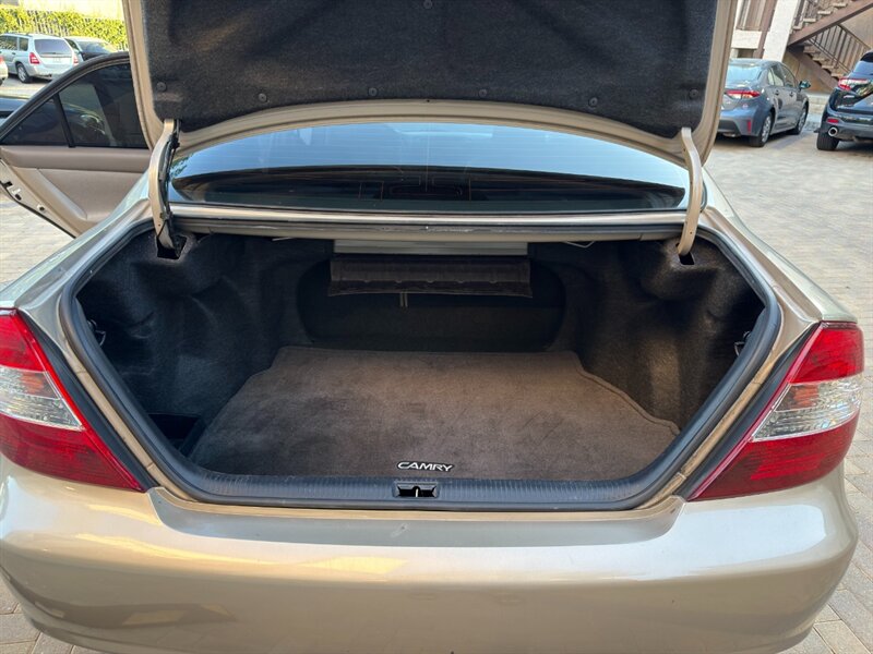 2002 Toyota Camry LE V6 - Photo 41 - Canyon Country, CA 91351