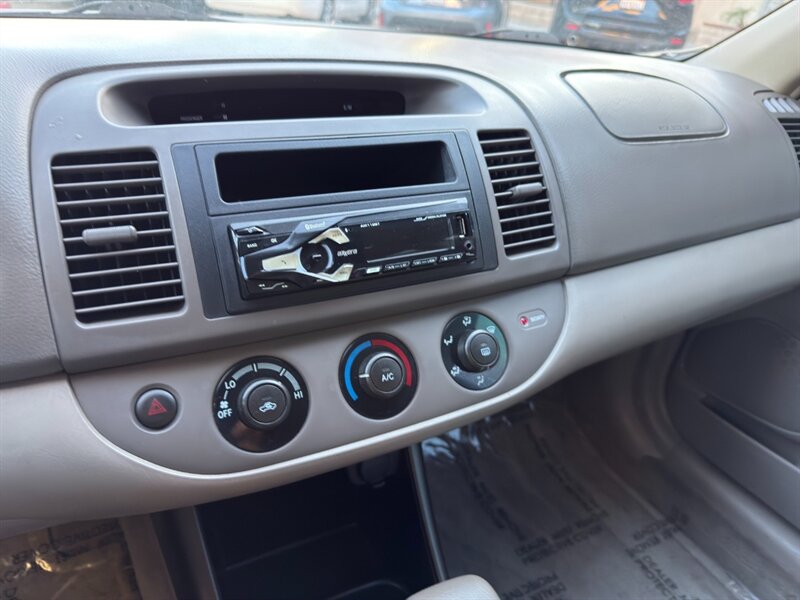2002 Toyota Camry LE V6 - Photo 34 - Canyon Country, CA 91351