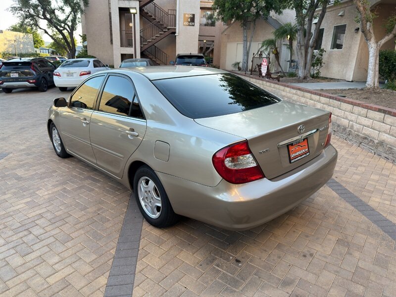 2002 Toyota Camry LE V6 - Photo 4 - Canyon Country, CA 91351