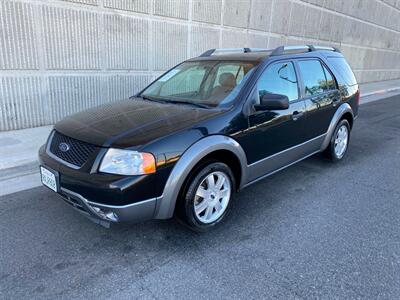 2005 Ford Freestyle SE   - Photo 1 - Canyon Country, CA 91351