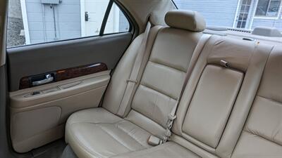 2000 Lincoln LS RWD   - Photo 29 - Canyon Country, CA 91351