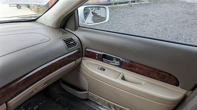 2000 Lincoln LS RWD   - Photo 42 - Canyon Country, CA 91351