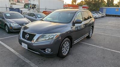 2013 Nissan Pathfinder SL  