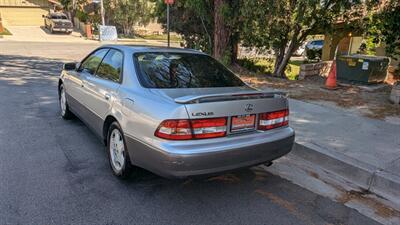 2000 Lexus ES 300   - Photo 7 - Canyon Country, CA 91351