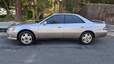 2000 Lexus ES 300   - Photo 5 - Canyon Country, CA 91351