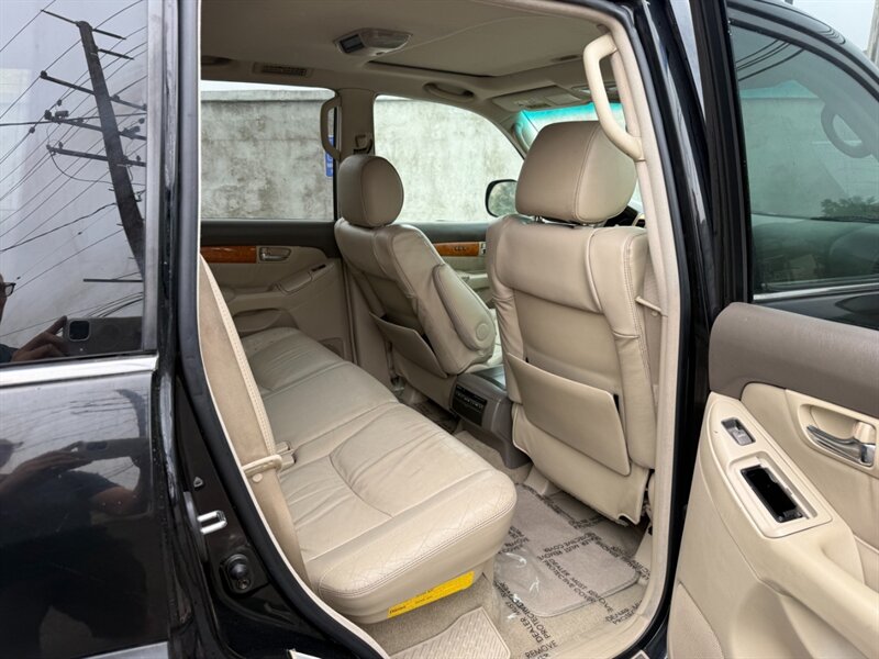 2004 Lexus GX 470 - Photo 23 - Canyon Country, CA 91351