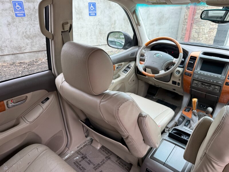 2004 Lexus GX 470 - Photo 26 - Canyon Country, CA 91351