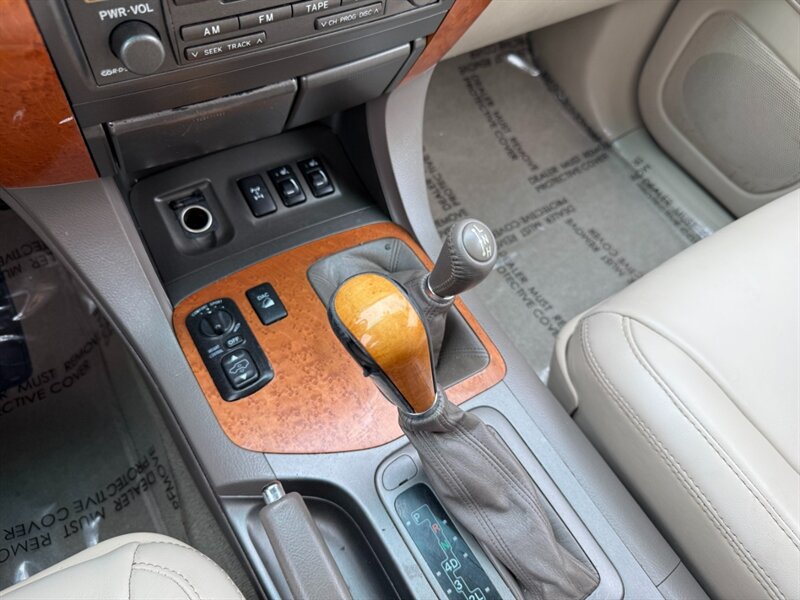 2004 Lexus GX 470 - Photo 38 - Canyon Country, CA 91351