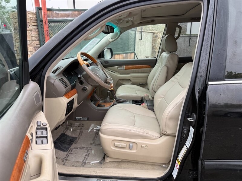 2004 Lexus GX 470 - Photo 18 - Canyon Country, CA 91351