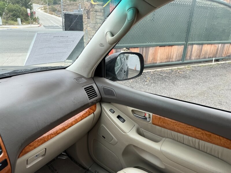 2004 Lexus GX 470 - Photo 34 - Canyon Country, CA 91351