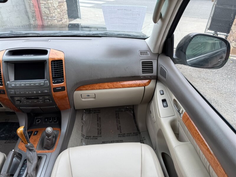 2004 Lexus GX 470 - Photo 30 - Canyon Country, CA 91351