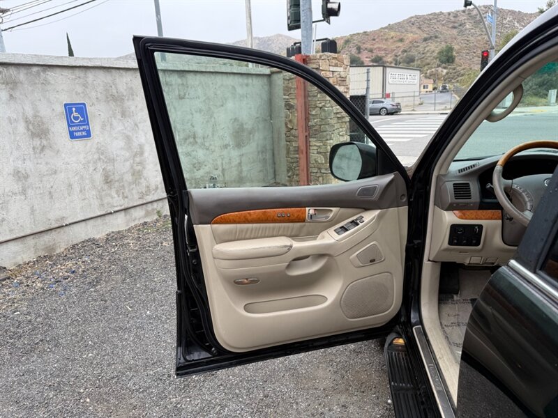 2004 Lexus GX 470 - Photo 47 - Canyon Country, CA 91351