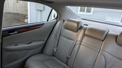 2002 Lexus ES 300   - Photo 29 - Canyon Country, CA 91351